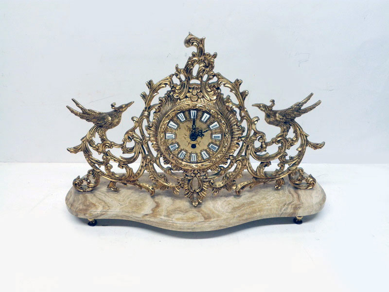 juego reloj candelabros metal marmol 33.5x48x16 1u 32x26x14 o2 2u